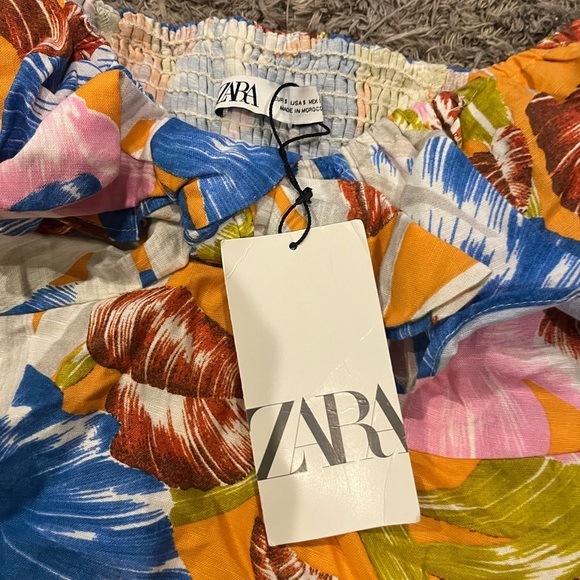 Zara Women's Colorful Floral Blouse - Picture 2 of 4